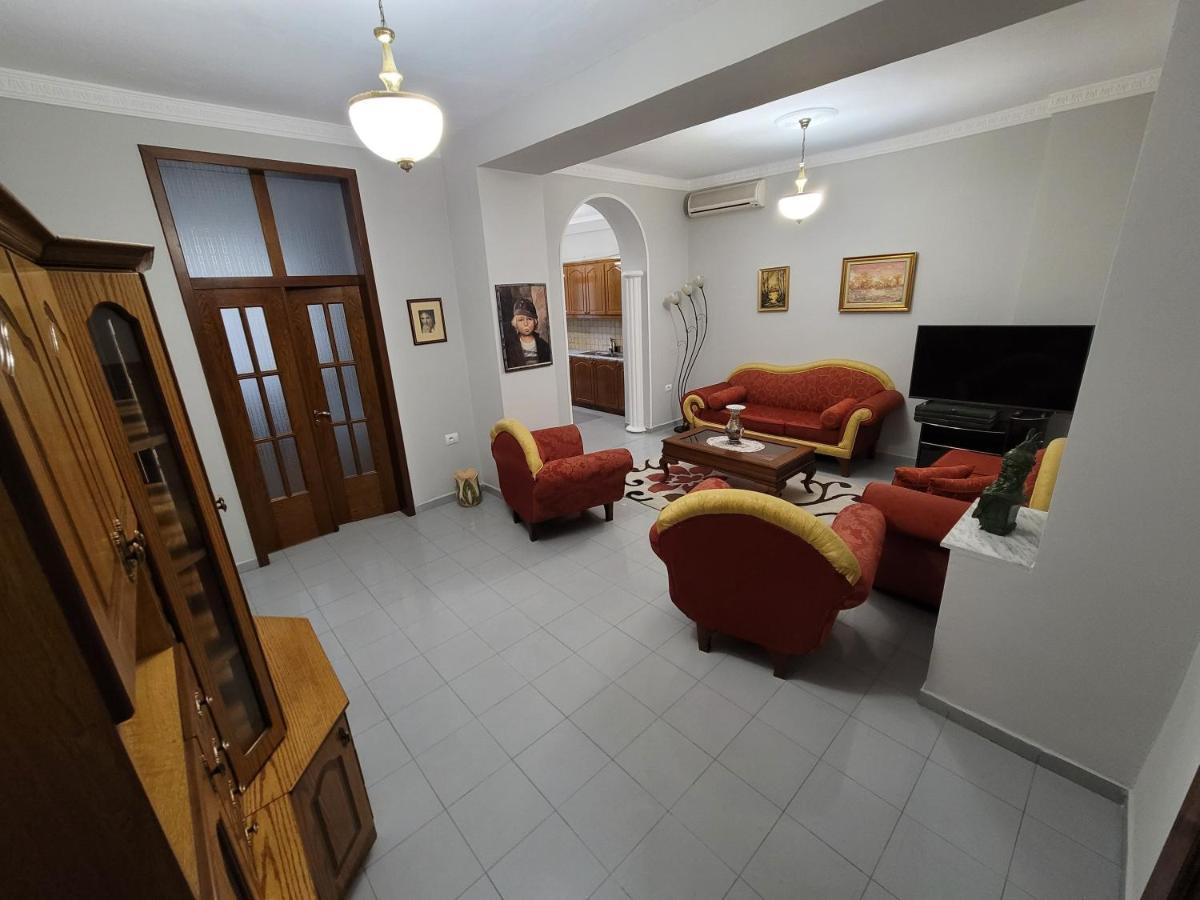 Heart Of Tirana Apartman Kültér fotó